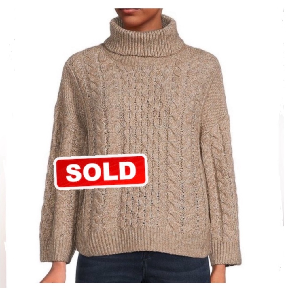 SOLD - NWT - Calvin Klein Knit Sweater! Cafe’ Ole.